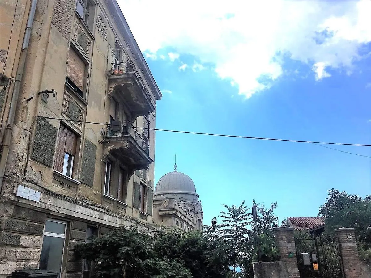 Luxury Apartments In The City Centre**** Πούλα Πανσιόν