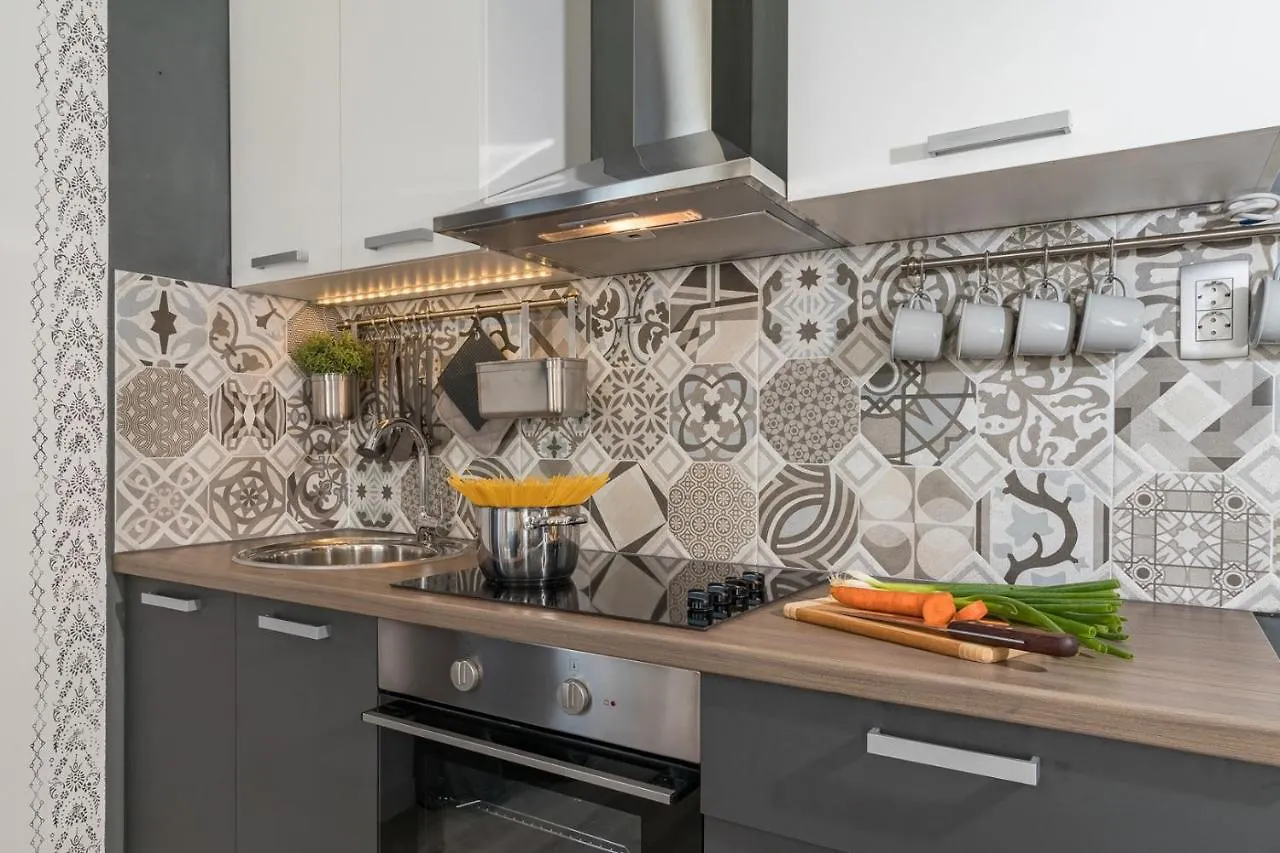 Luxury Apartments In The City Centre**** Πούλα Κροατία