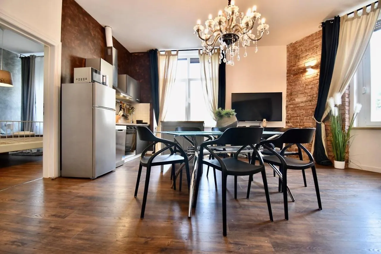 Guest house Luxury Apartments In The City Centre**** Pula