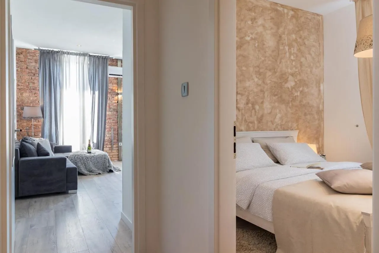 Luxury Apartments In The City Centre**** Pula 4*,