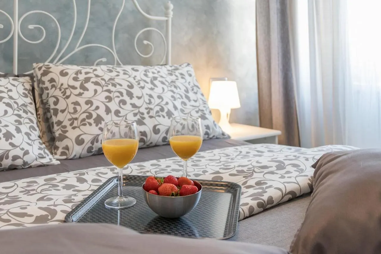 Luxury Apartments In The City Centre**** Pula